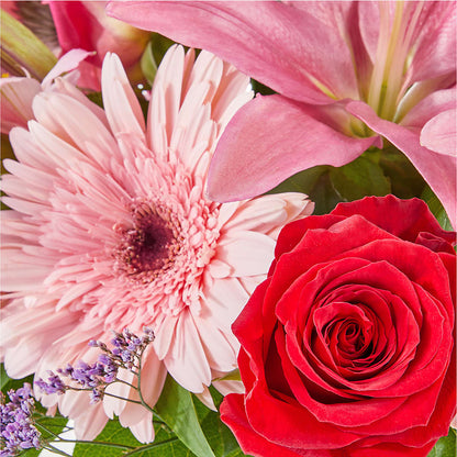 Lots of Love Bouquet –  Fleuriste Lily-rose, Magog PQ