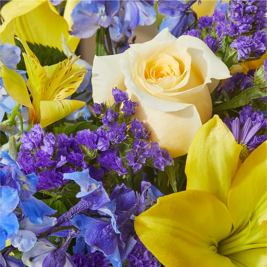 Limoncello Bouquet –  Fleuriste Lily-rose, Magog PQ