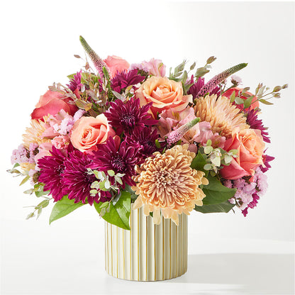 Berry Cobbler Bouquet with Ivory Vase –  Fleuriste Lily-rose, Magog PQ