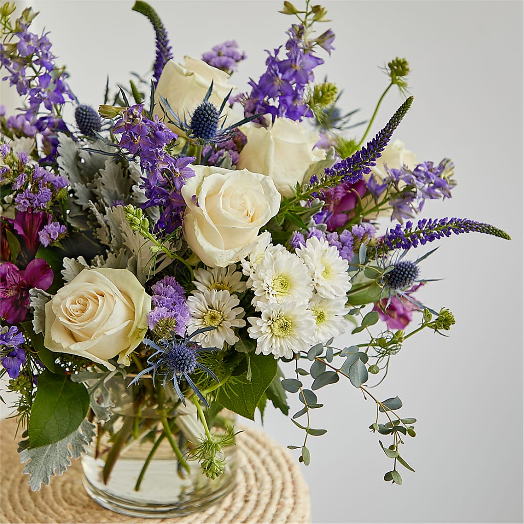 Shooting Star Bouquet –  Fleuriste Lily-rose, Magog PQ