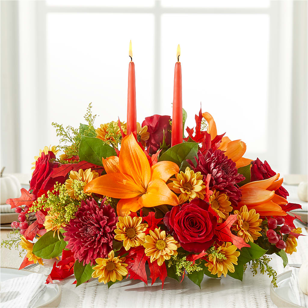 Autumn's Embrace Centerpiece –  Fleuriste Lily-rose, Magog PQ