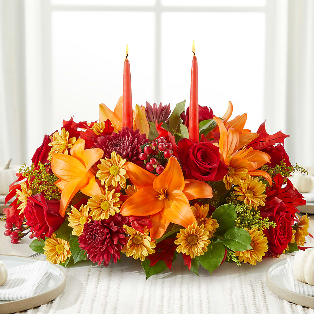 Autumn's Embrace Centerpiece –  Fleuriste Lily-rose, Magog PQ