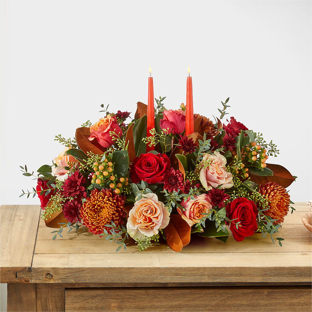 Gather Near Centerpiece –  Fleuriste Lily-rose, Magog PQ