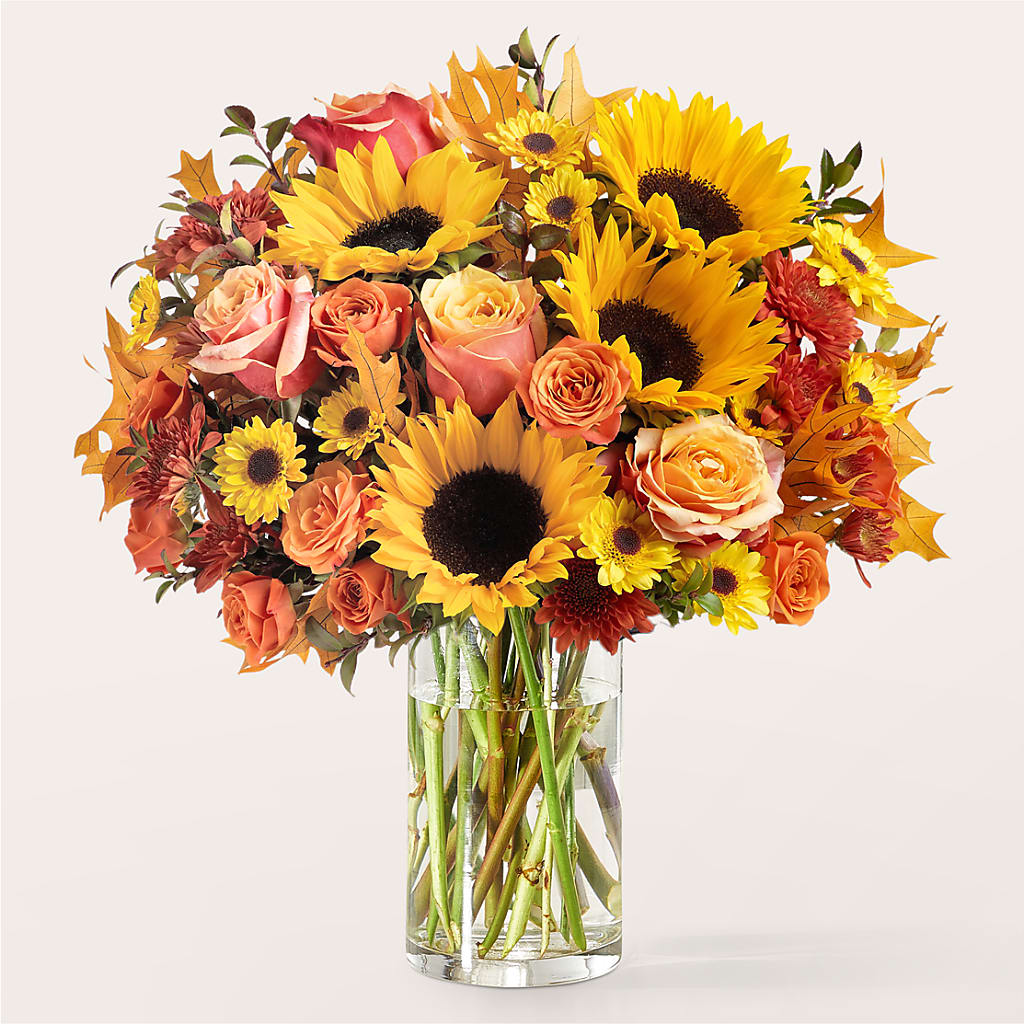 Fluttering Foliage Bouquet –  Fleuriste Lily-rose, Magog PQ