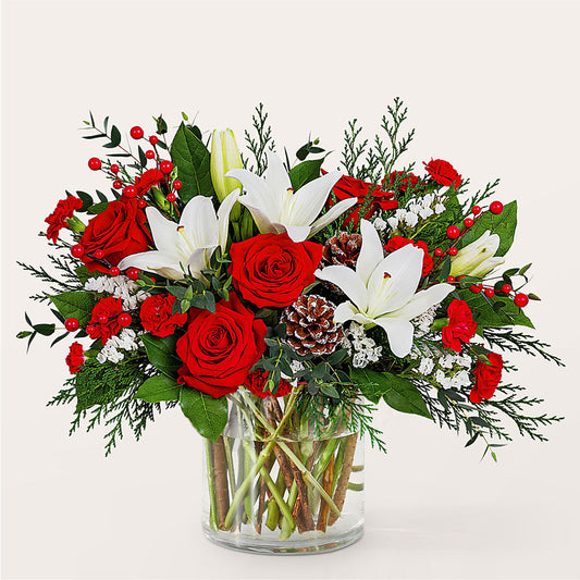 Best in Snow Bouquet –  Fleuriste Lily-rose, Magog PQ