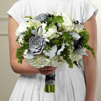Sweet Innocence Bouquet –  Fleuriste Lily-rose, Magog PQ