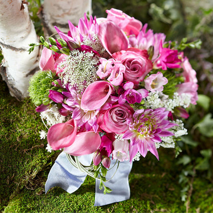 Pink Profusion Bouquet –  Fleuriste Lily-rose, Magog PQ