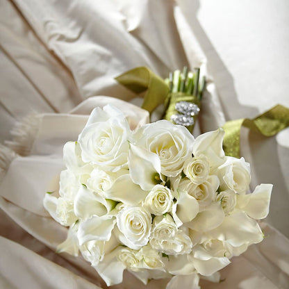 Serene Highness Bouquet –  Fleuriste Lily-rose, Magog PQ